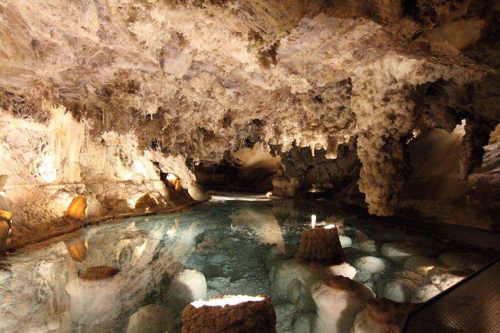 Chihuahua tiene un espacio imperdible de visitar: las Grutas Nombre de