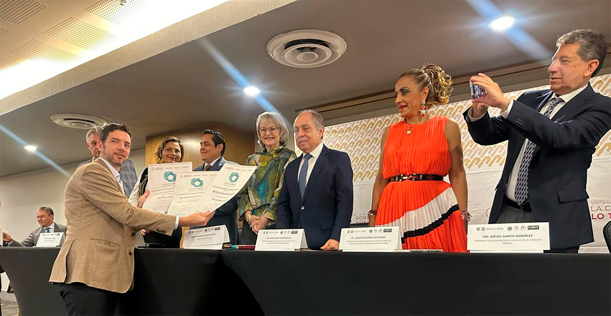 Sectur entrega estándares de calidad y certificación turística a prestadores de servicios de la Ciudad de México