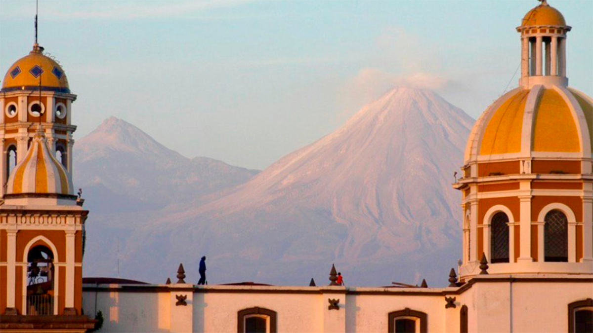 Comala, el Pueblo Blanco de América: historia, magia y naturaleza en Colima