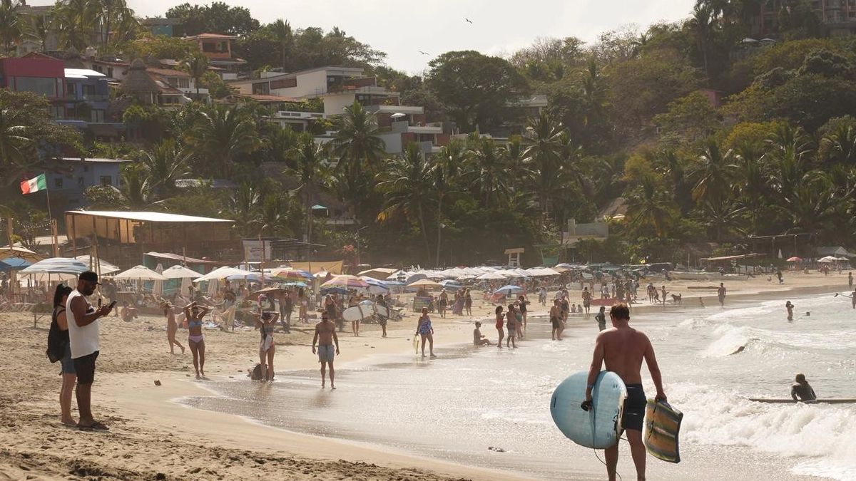 México prevé recibir 1.78 millones de turistas durante el puente vacacional de marzo 2026