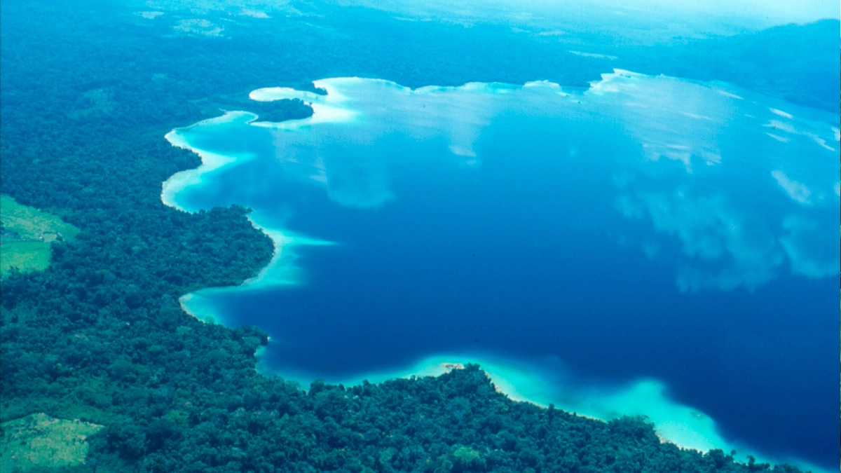 Laguna Miramar: el tesoro escondido de la selva chiapaneca que cautiva a los viajeros