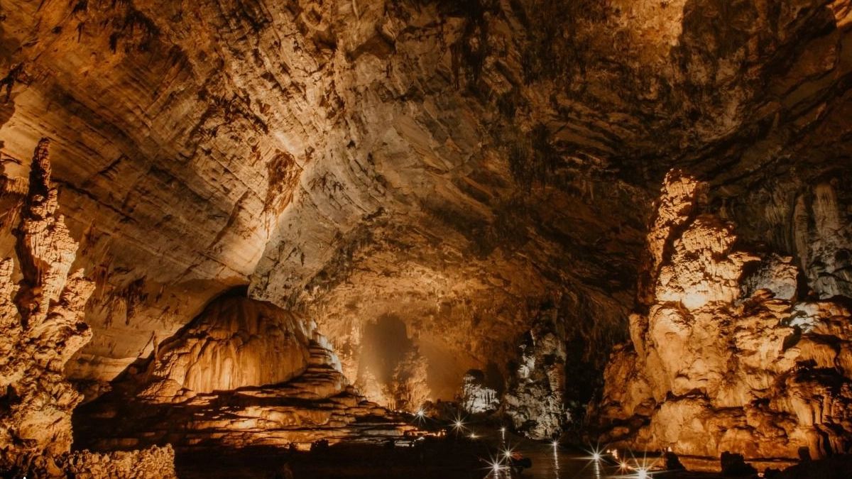 Grutas de Cacahuamilpa, la aventura subterránea que conquista a las familias este verano en Guerrero