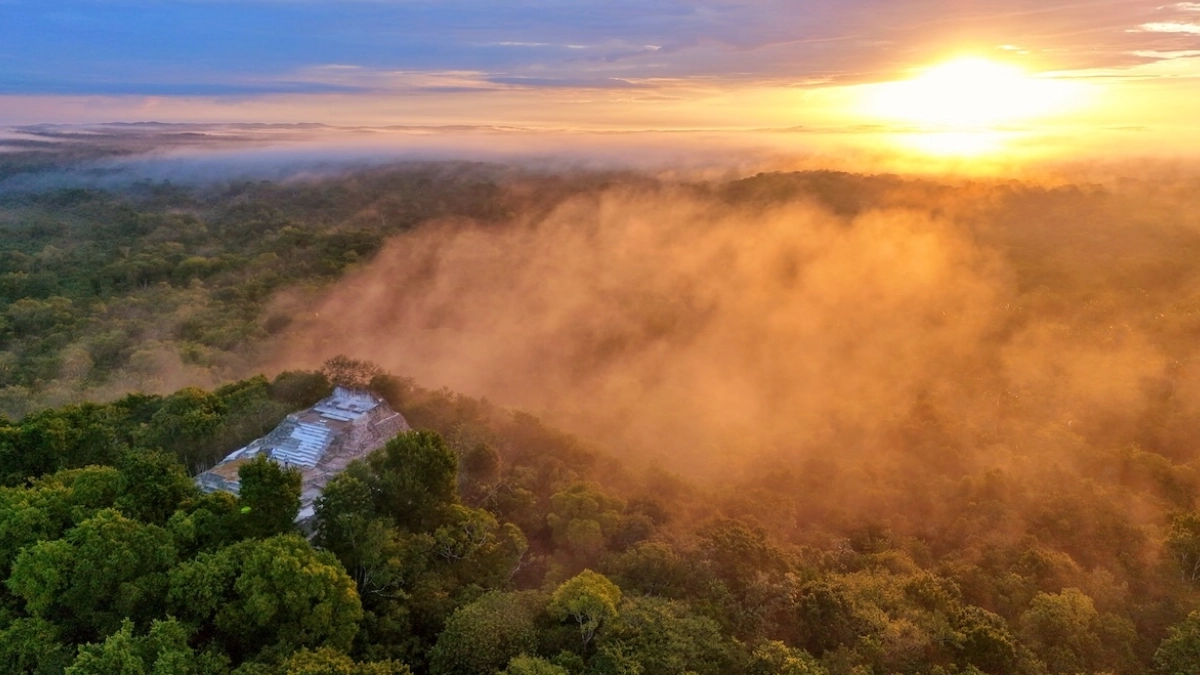 Ichkabal, la antigua ciudad maya que emerge entre la selva de Quintana Roo
